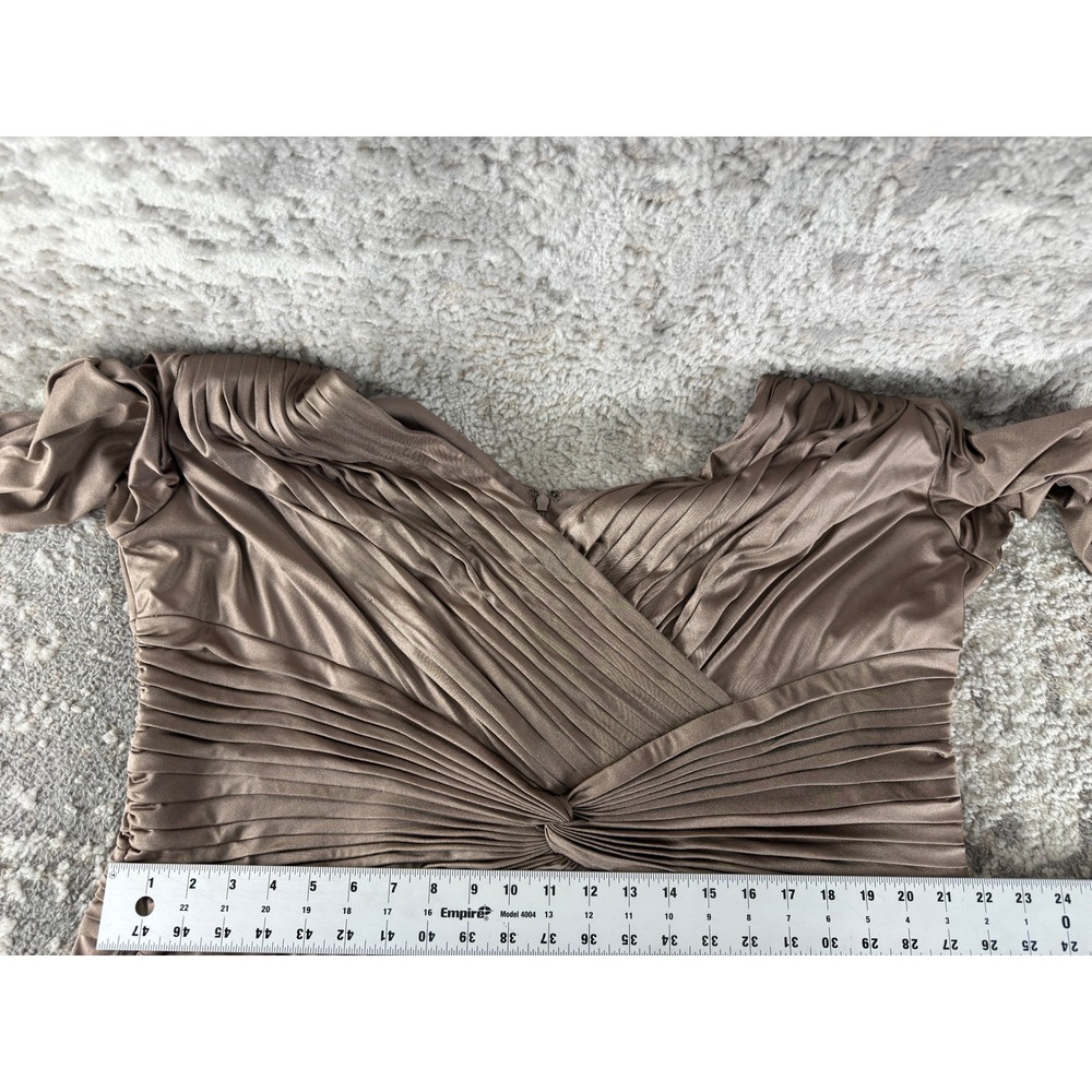 Tadashi Shoji Size 14 Ruched Pleated V-Neck Gown Formal Dress Brown 3/4 Sleeve - Picture 4 of 6